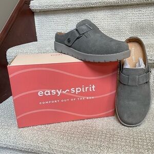 NWB Easy Spirit SE Scuff Grey Slip On Suede Lightweight Cushioned Flex Shoes